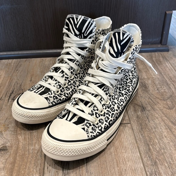 Converse All Star Cheetah Zebra High Top Sneakers Size 9 - Picture 1 of 8